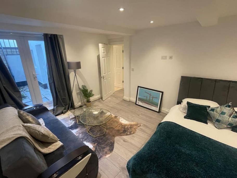Lovely 1 Bedroom Apartment - Maida Vale 런던 외부 사진